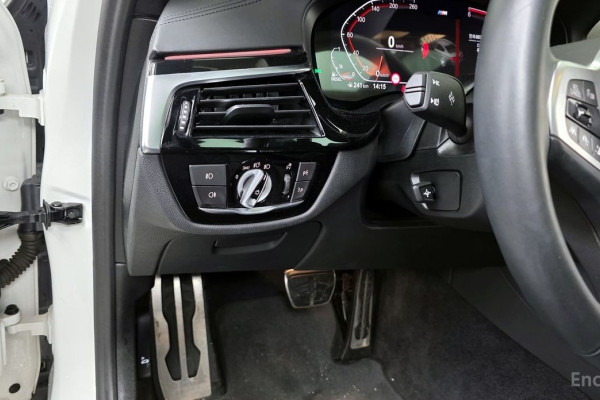 2020 BMW 5 серии с пробегом 69 322 км