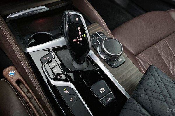 2019 BMW 5 серии с пробегом 106 547 км