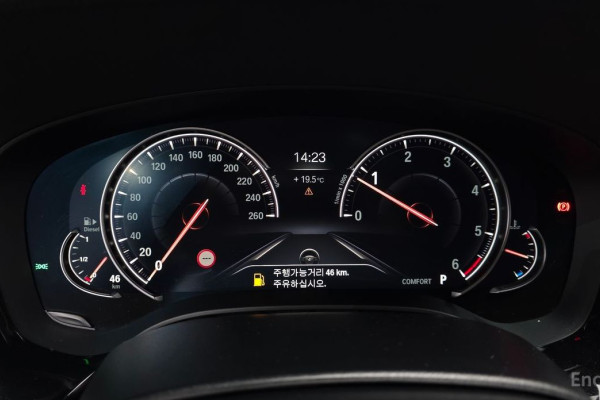 2018 BMW 5 серии с пробегом 65 031 км