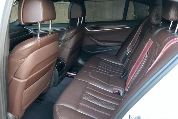 2021 BMW 5 серии с пробегом 66 090 км