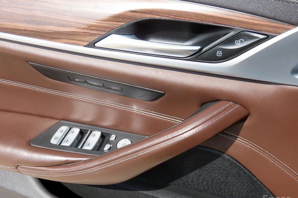 2019 BMW 5 серии с пробегом 129 172 км