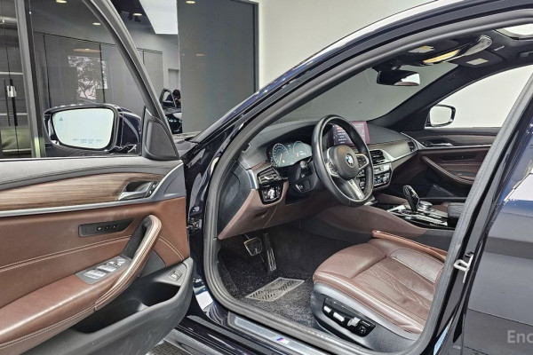 2019 BMW 5 серии с пробегом 106 547 км