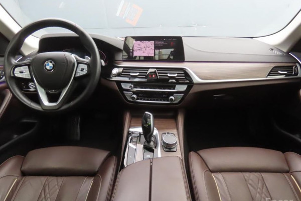 2019 BMW 5 серии с пробегом 116 952 км