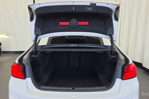 2020 BMW 5 серии с пробегом 69 322 км