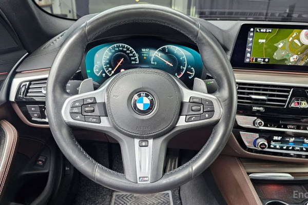 2019 BMW 5 серии с пробегом 106 547 км
