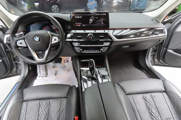 2021 BMW 5 серии с пробегом 103 758 км