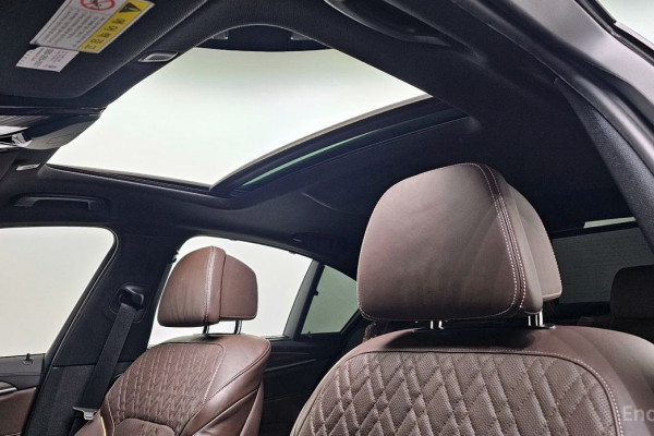 2019 BMW 5 серии с пробегом 106 547 км