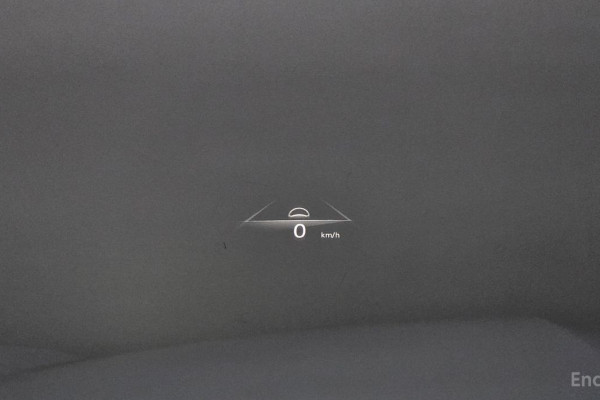 2021 Genesis GV70 с пробегом 75 688 км