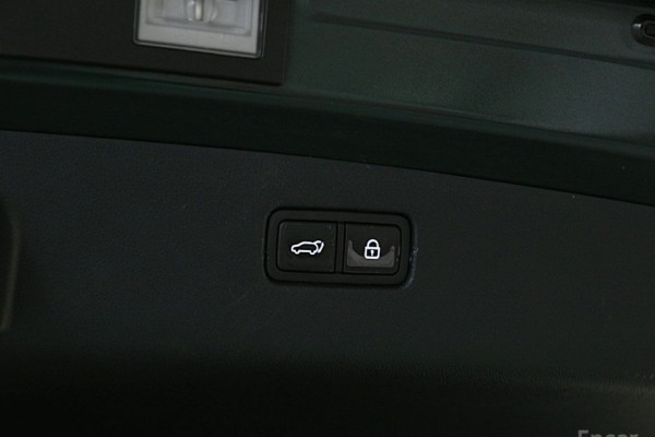 2021 Genesis GV70 с пробегом 89 225 км