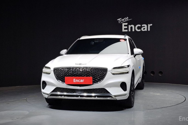 2021 Genesis GV70 с пробегом 92 825 км