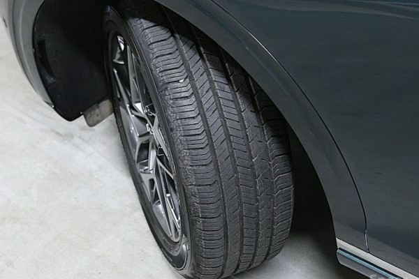 2021 Genesis GV70 с пробегом 89 225 км