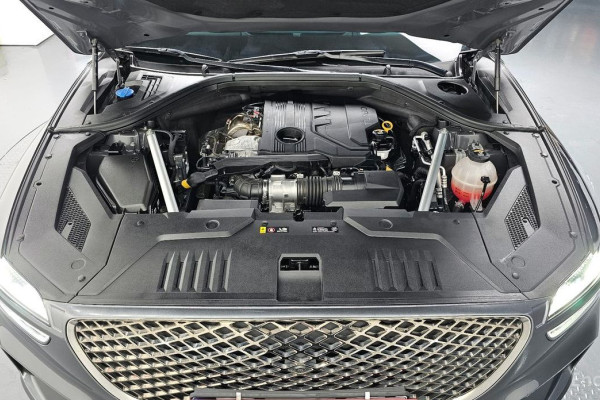 2021 Genesis GV70 с пробегом 87 896 км