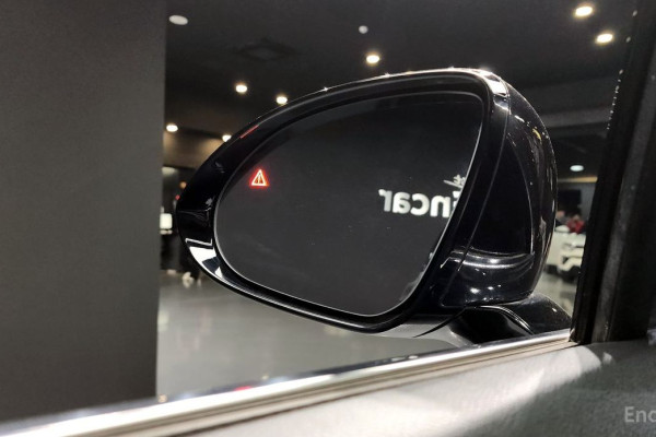 2021 Genesis GV70 с пробегом 85 587 км