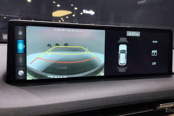 2021 Genesis GV70 с пробегом 85 587 км