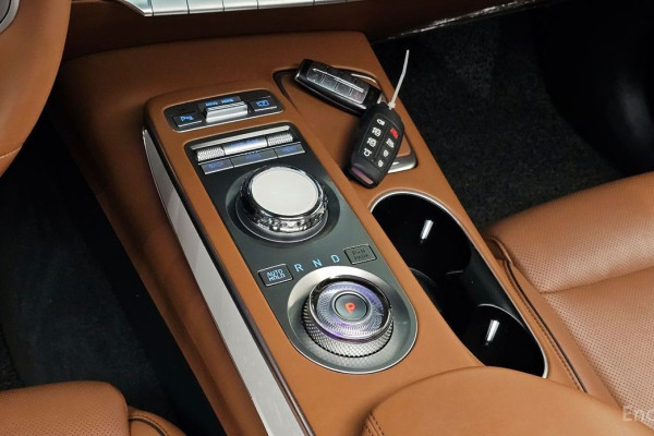 2021 Genesis GV70 с пробегом 87 896 км