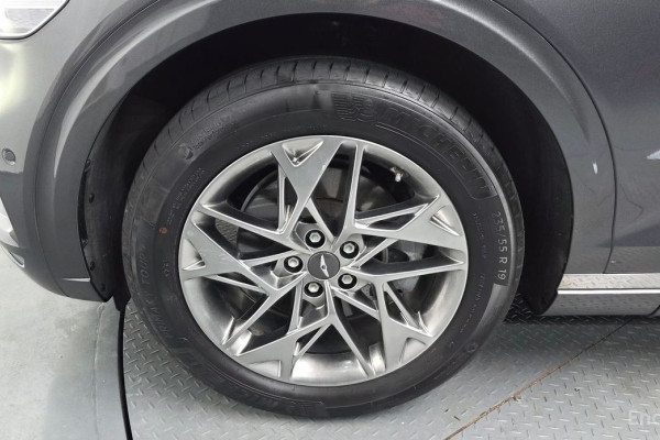 2021 Genesis GV70 с пробегом 65 123 км