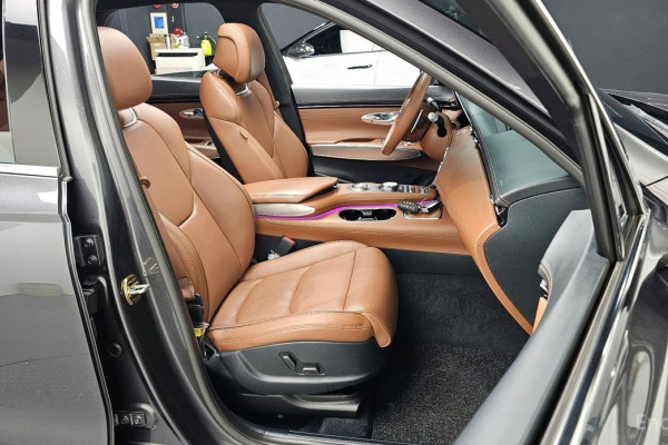 2021 Genesis GV70 с пробегом 87 896 км