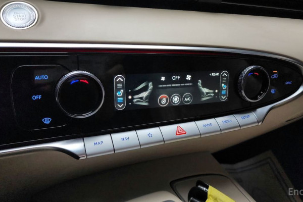 2021 Genesis GV70 с пробегом 85 587 км