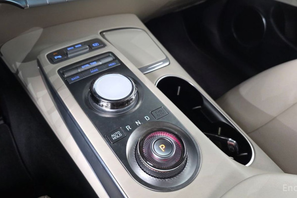 2021 Genesis GV70 с пробегом 65 123 км