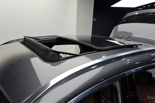 2021 Genesis GV70 с пробегом 87 896 км