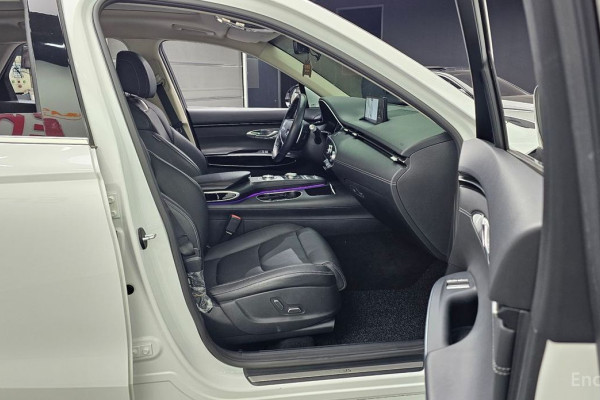 2021 Genesis GV70 с пробегом 91 078 км