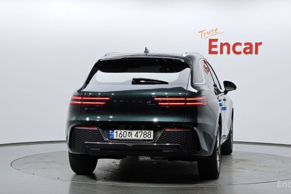 2021 Genesis GV70 с пробегом 93 634 км