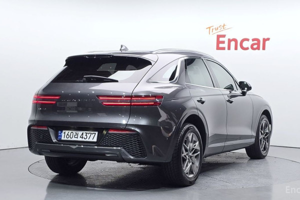 2021 Genesis GV70 с пробегом 47 571 км