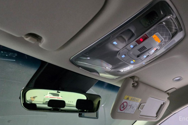 2021 Genesis GV70 с пробегом 51 600 км