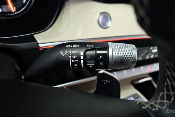 2021 Genesis GV70 с пробегом 90 867 км