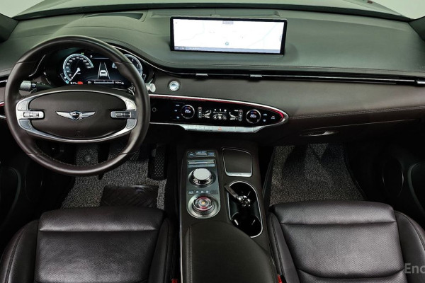2021 Genesis GV70 с пробегом 93 634 км