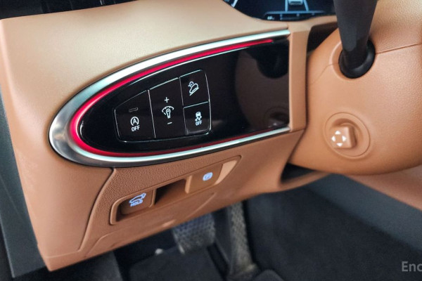 2022 Genesis GV70 с пробегом 64 216 км