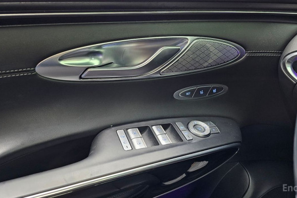 2021 Genesis GV70 с пробегом 91 078 км