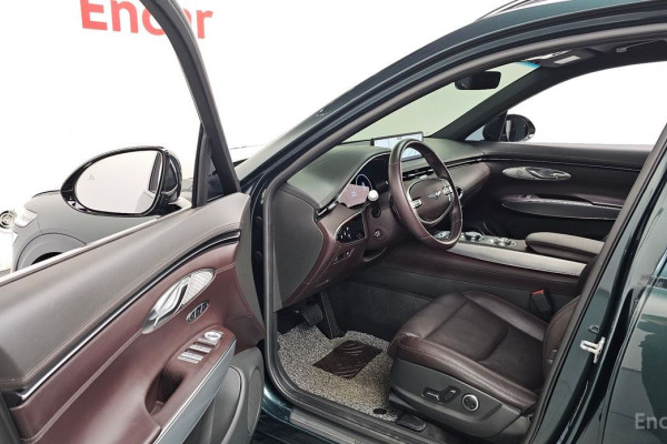 2021 Genesis GV70 с пробегом 93 634 км