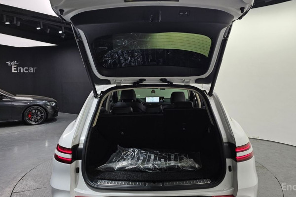 2021 Genesis GV70 с пробегом 91 078 км