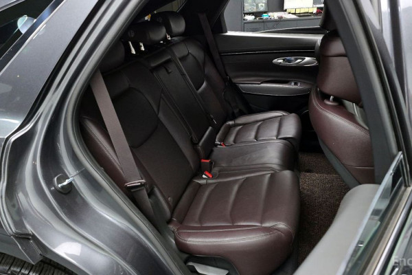 2021 Genesis GV70 с пробегом 47 571 км