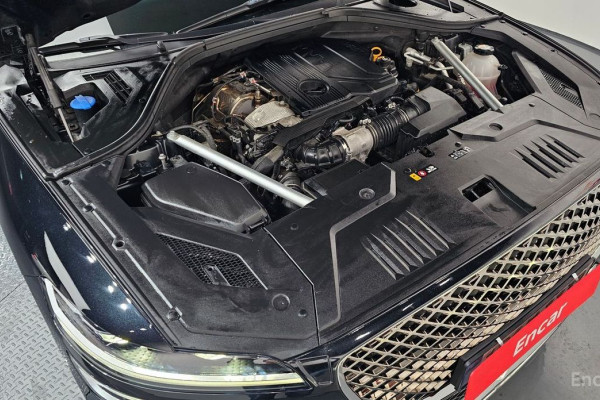 2021 Genesis GV70 с пробегом 50 432 км