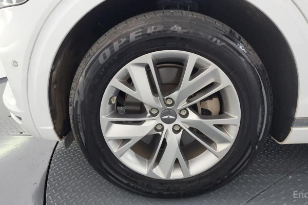 2021 Genesis GV70 с пробегом 99 133 км