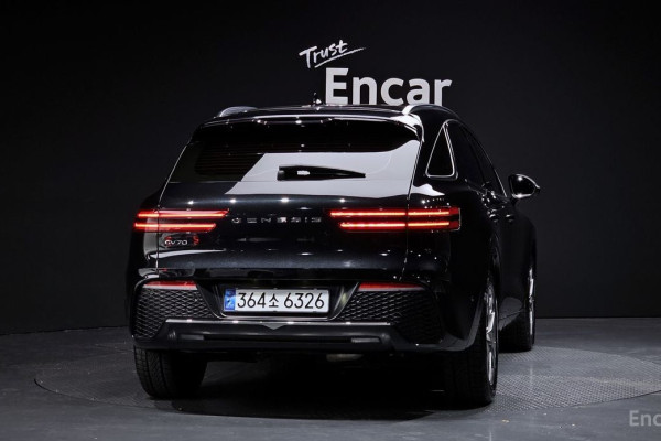 2021 Genesis GV70 с пробегом 70 289 км