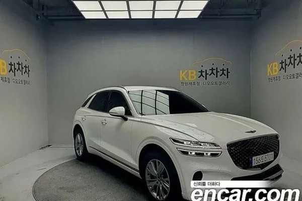 2022 Genesis GV70 с пробегом 35 067 км