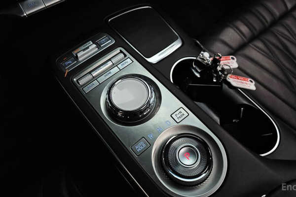 2021 Genesis GV70 с пробегом 50 432 км