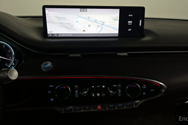 2021 Genesis GV70 с пробегом 47 571 км