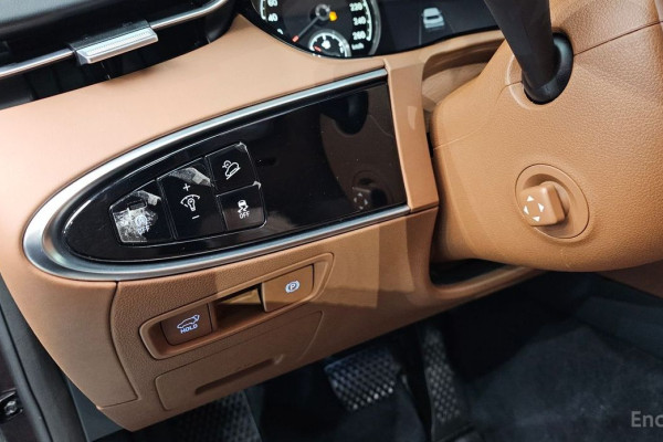 2021 Genesis GV70 с пробегом 91 407 км