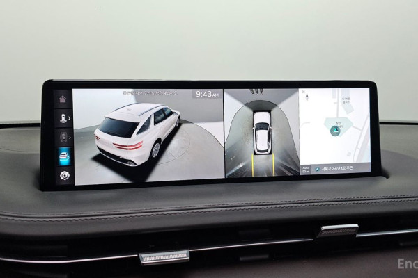 2021 Genesis GV70 с пробегом 72 140 км