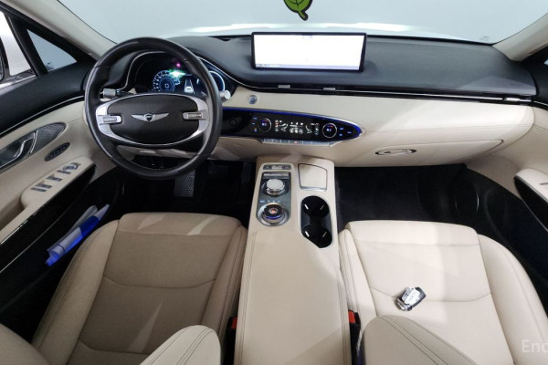 2021 Genesis GV70 с пробегом 99 133 км
