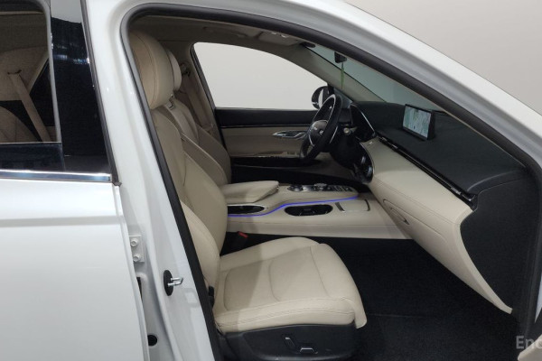 2021 Genesis GV70 с пробегом 99 133 км