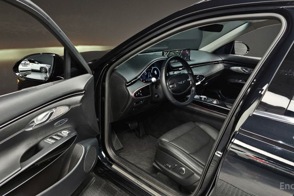 2021 Genesis GV70 с пробегом 70 289 км