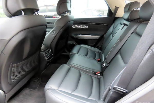 2021 Genesis GV70 с пробегом 56 614 км