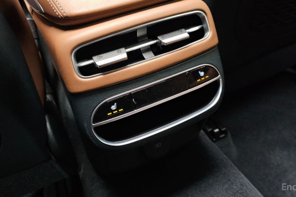 2021 Genesis GV70 с пробегом 91 407 км