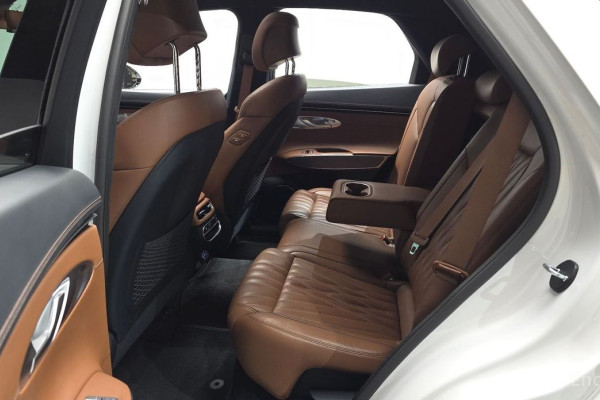 2021 Genesis GV70 с пробегом 80 411 км