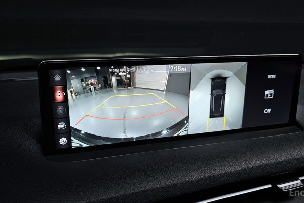 2021 Genesis GV70 с пробегом 70 289 км